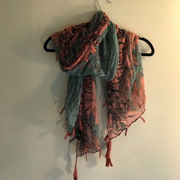 Turquoise and Pink Tasseled Floral Scarf - Picture 2 of 4